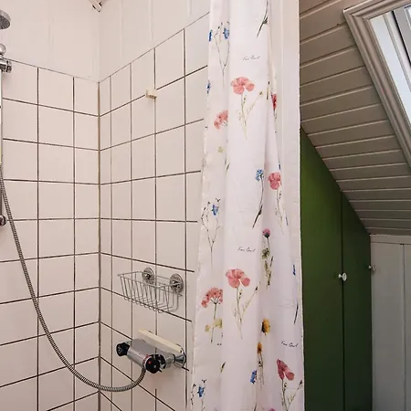 Prázdninový dům 6 Person In *